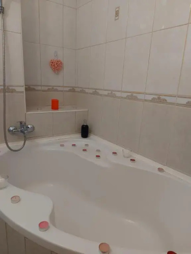 Lara Apartman