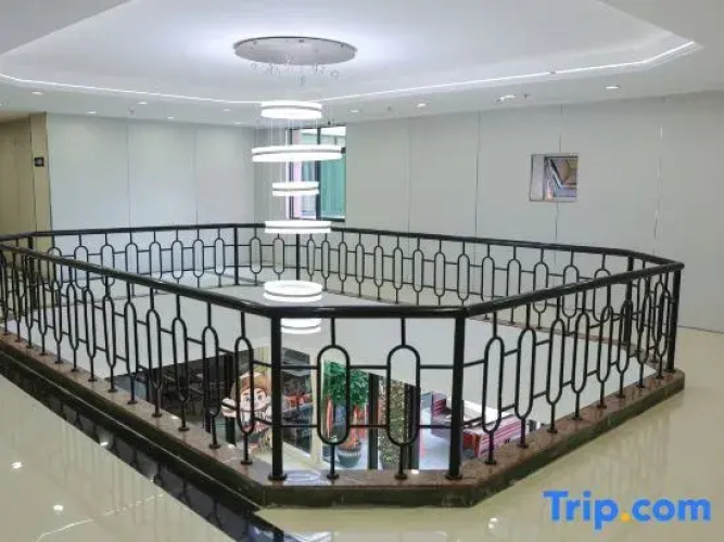 Jiarun Grand Hotel