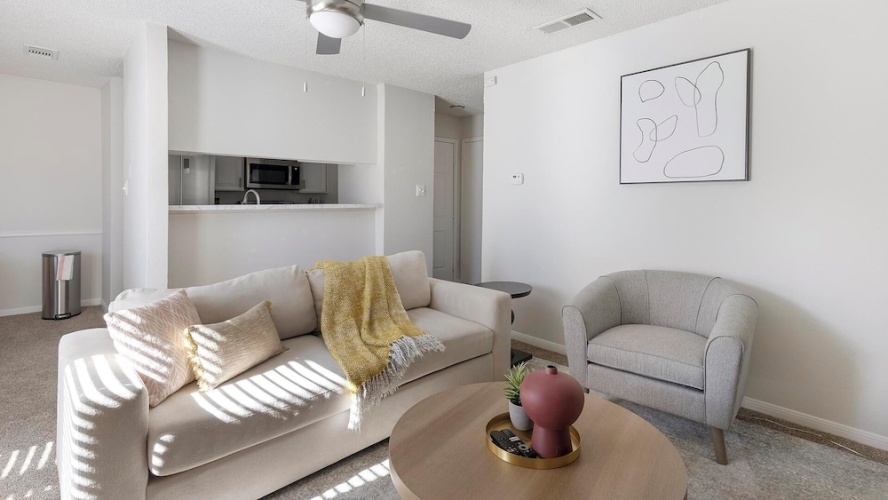 1 Bedroom Apartment