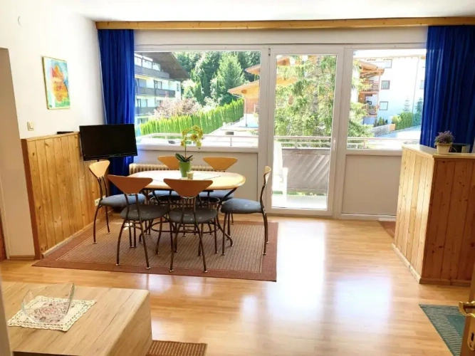 Triple Apartment with balcony
