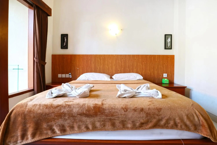 Gora Beach Inn