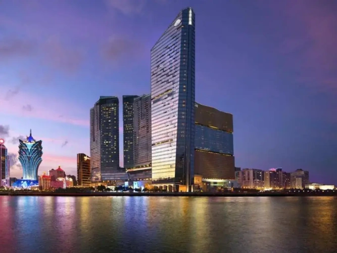 Premier Double room with lake view