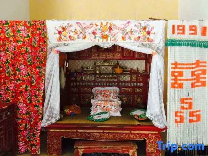 1 Bedroom Suite