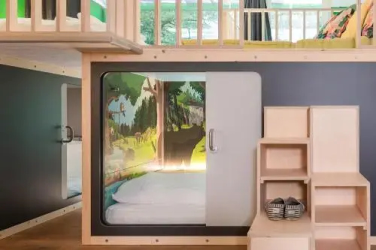 Capsule Hotel by Hyve Basel City