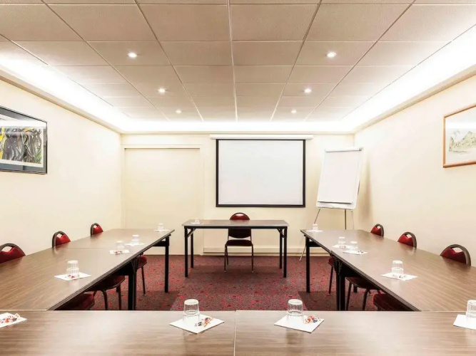 Ibis Chatellerault