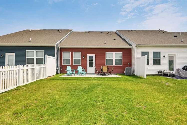 Pool Access & Beach Shuttle: Millville Townhome!