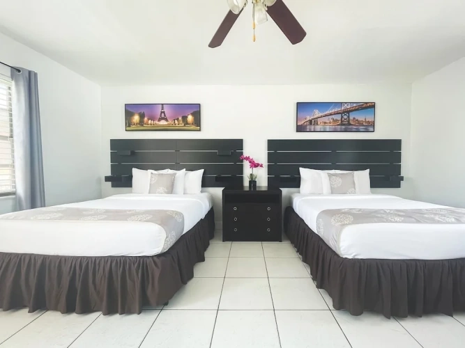 Deluxe Quadruple room