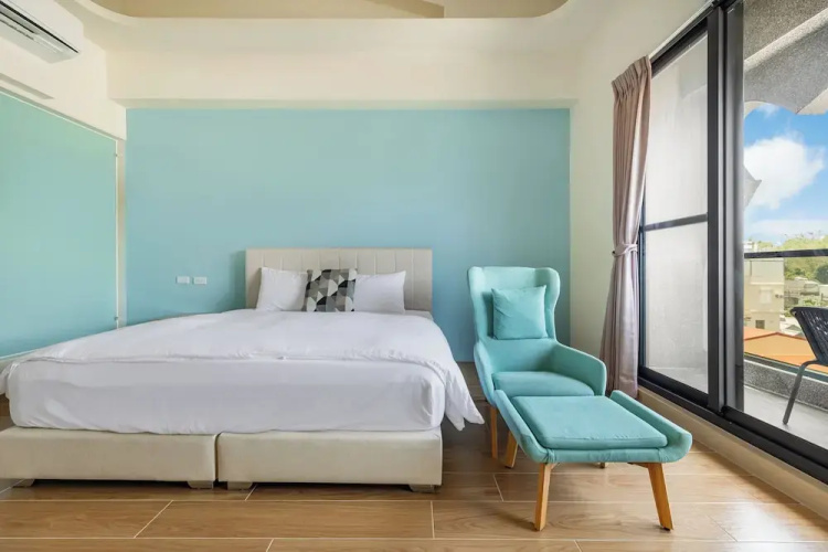 Polar bear bnb