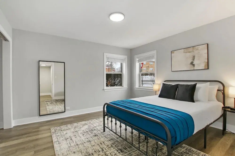 Skokie 1BR Gem - Davis