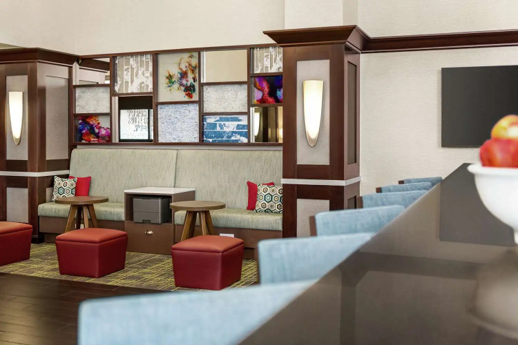 Hampton Inn & Suites York South