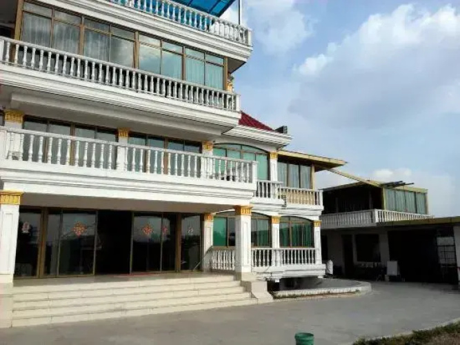 Jinze Farm House