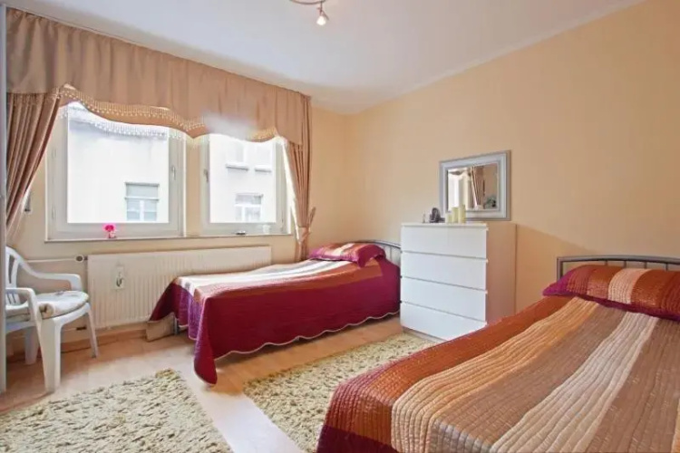 Id 4615 | Private Apartment