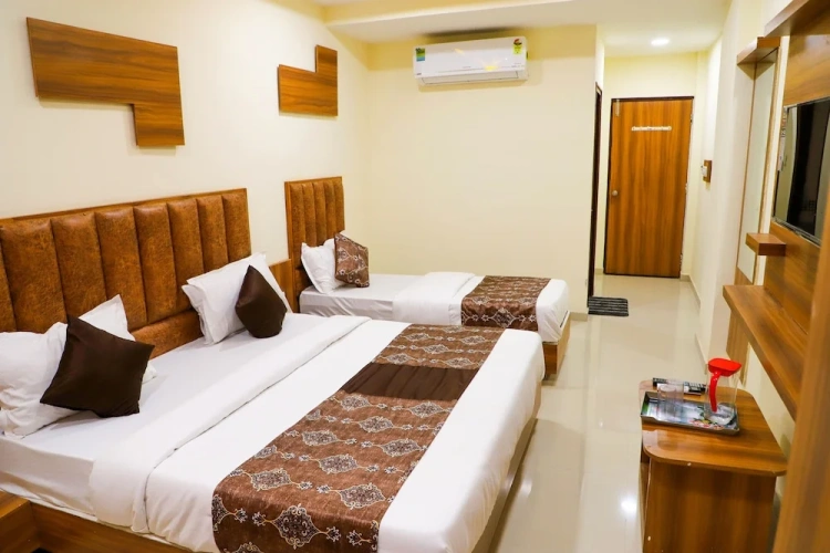 Deluxe Triple room