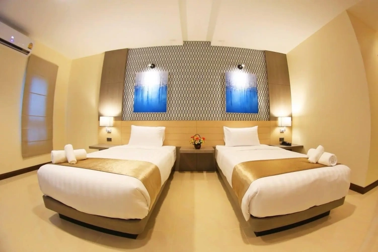 Deluxe Twin room