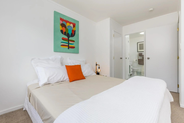 Peaceful apartment at Victoria Park