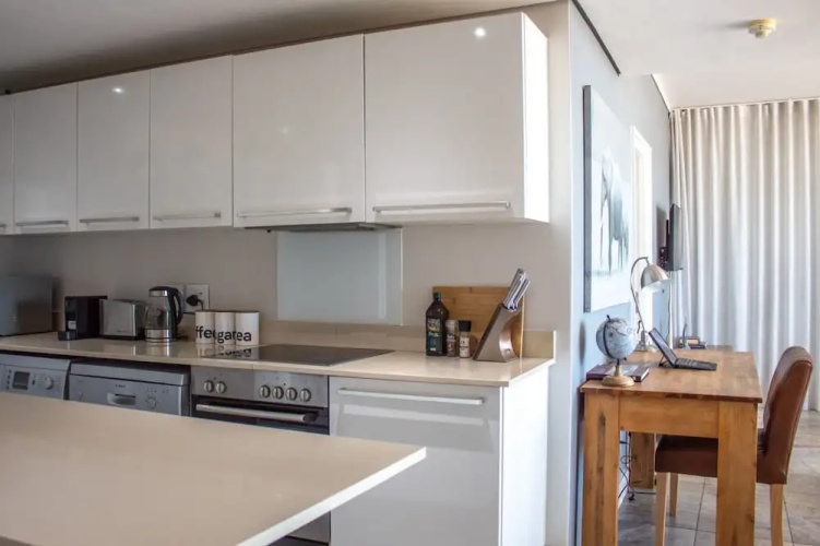 Spacious 2bed Harbor Haven V A Waterfront Canals
