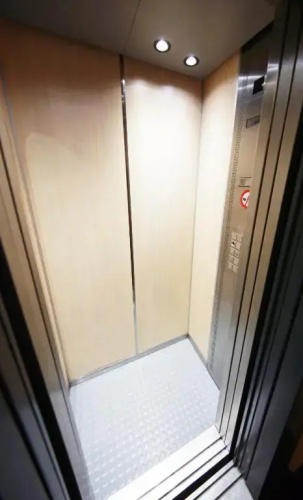 Cozy Apartment close to Cornavin Train Station and lake