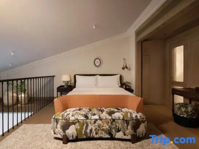 Family Duplex Suite with balcony and with courtyard view
