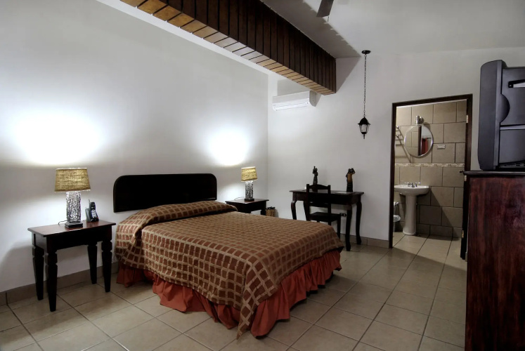 Hotel Mozonte