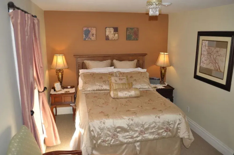 The Red Coat Bed & Breakfast