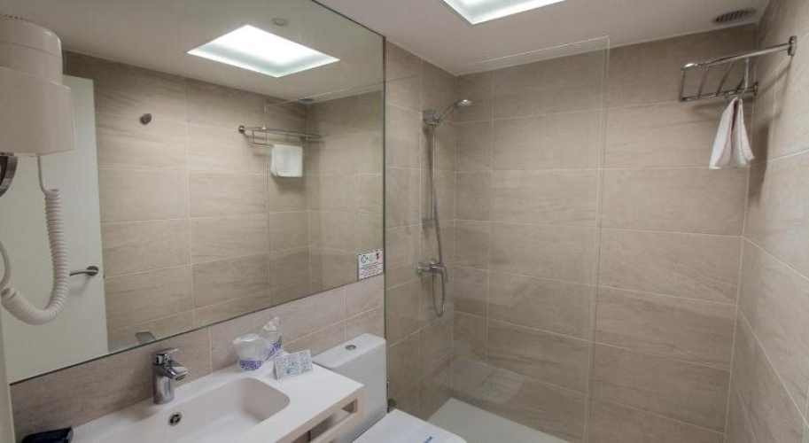 Sagitario Menorca Mar Apartments Adults Only photo 10