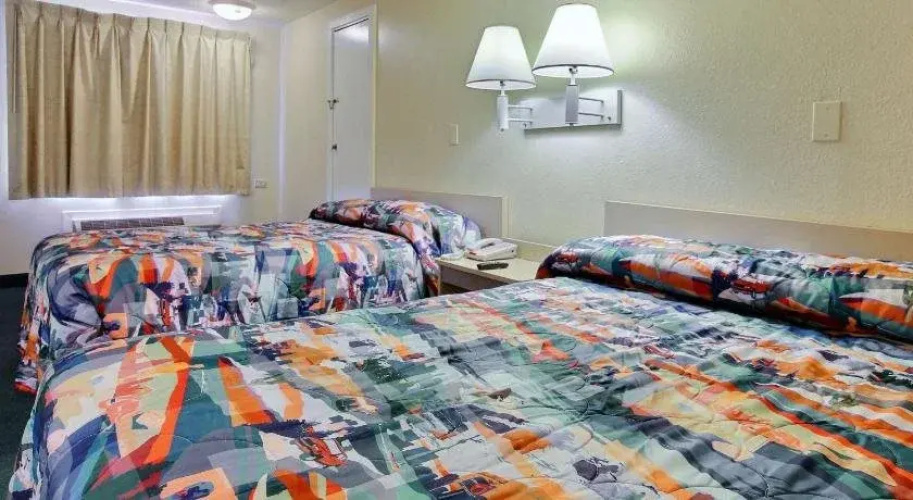 Motel 6 Palm Bay