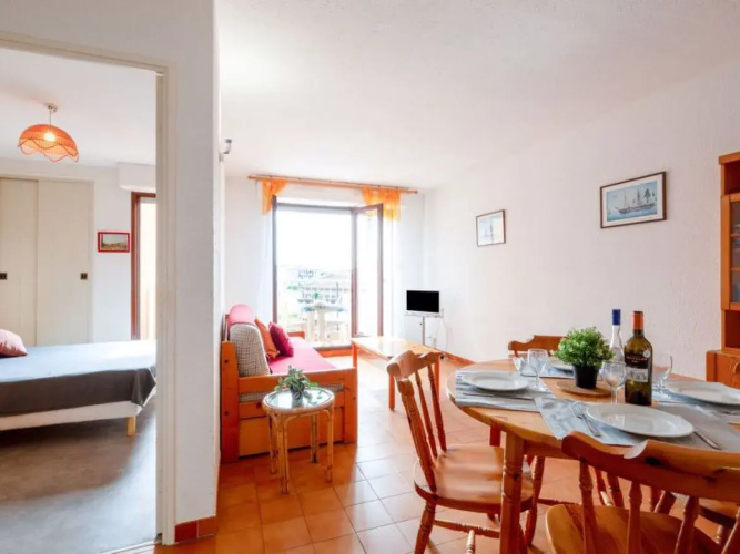 Les Pins Ensoleilles 35038