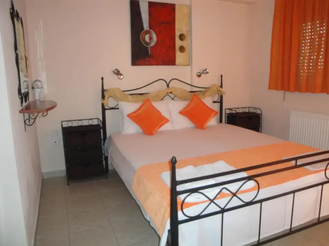 Nestor Apartments