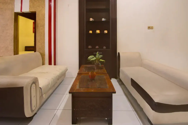 Wisma Makassar by ZUZU