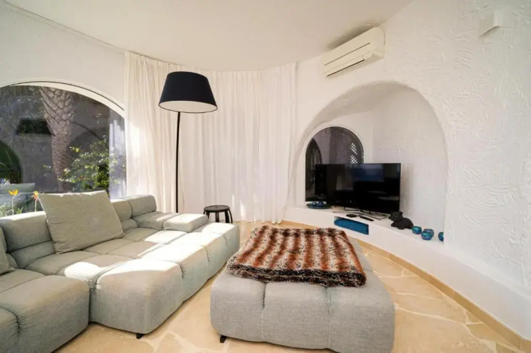 VERTIGO- Managed by Almarina