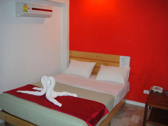 Phuket 7-Inn