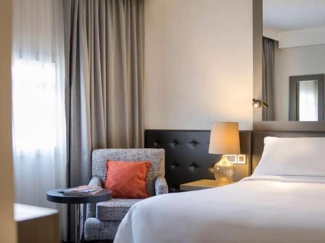 Standard Twin Club room