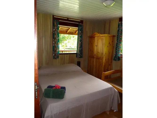 Moorea Surf Bed and Breakfast