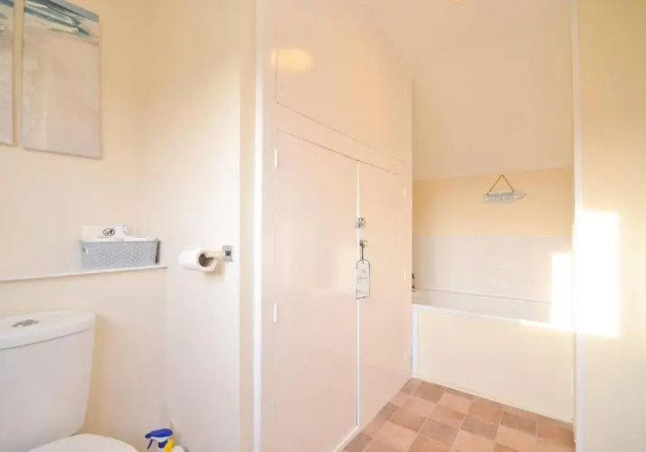 18 Tollgate Cottages