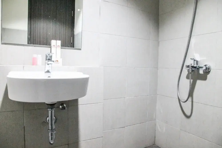 Comfy Studio Room Bintaro Icon Apartment