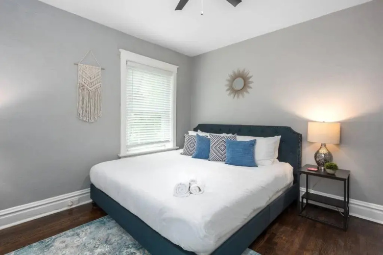 Trendy 1br in Garden District