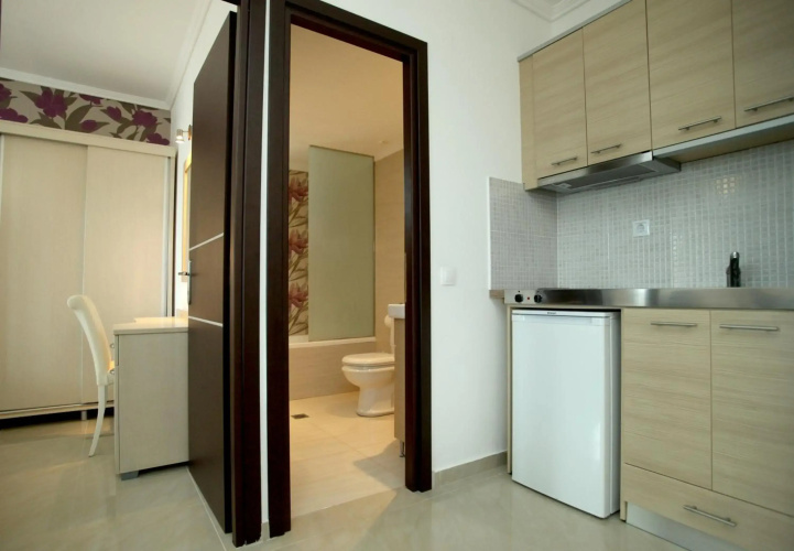 Naias Beach Hotel