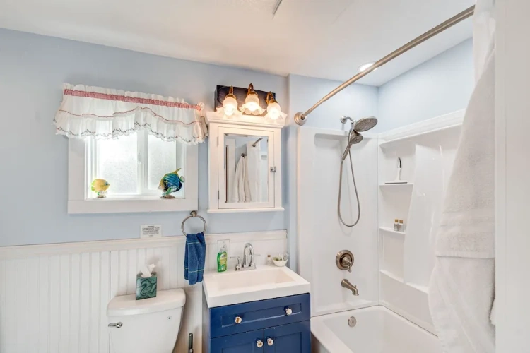 3 Bedrooms Cottage