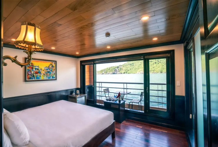 Dragon Bay Cruises