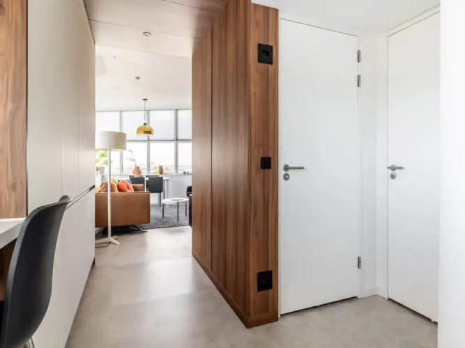 Comfortable Apartment With Panoramic Views