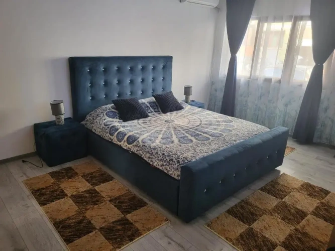 3 Bedrooms Apartment