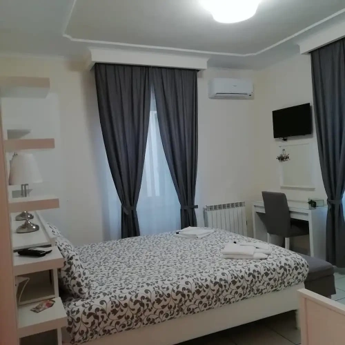 Deluxe Quadruple room
