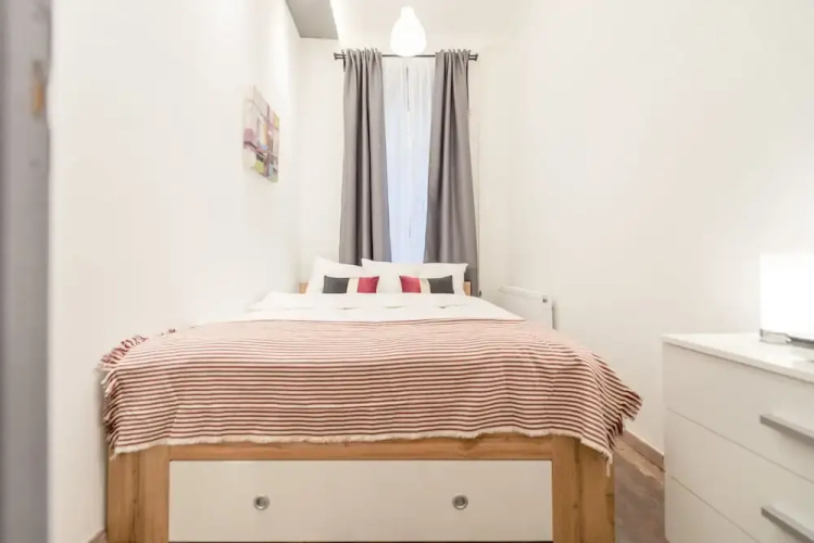 Venus Apartments - Almassy Park