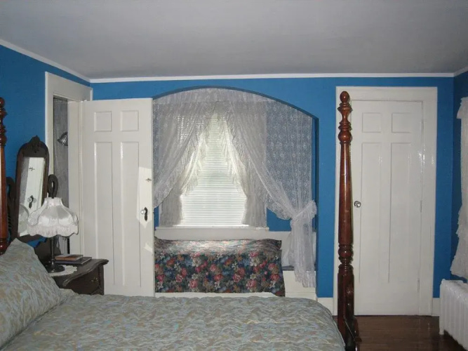 Chestnut Inn Bed and Breakfast