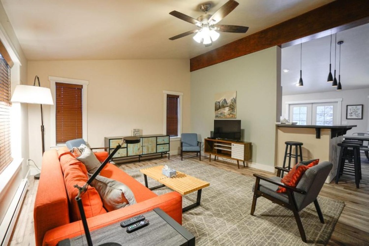 Standard Family room