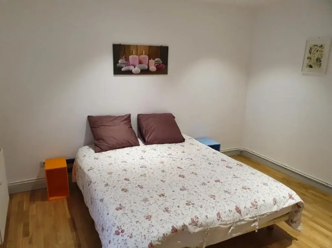 2 Bedrooms Apartment