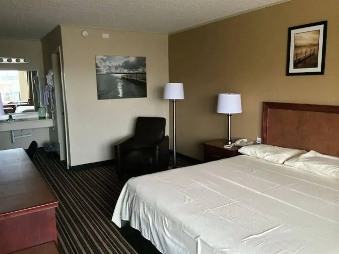 Coast Inn