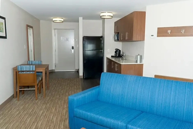 1 Bedroom Double Suite