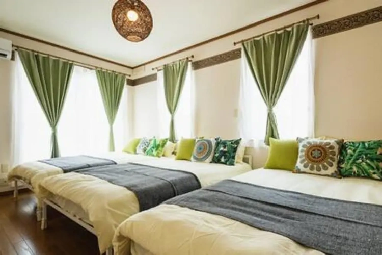 3 Bedrooms Cottage