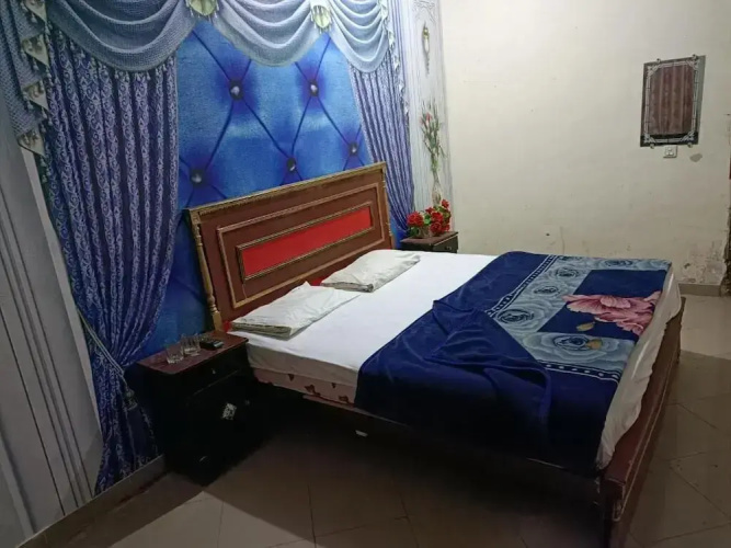 New Hajveri Hotel Lahore